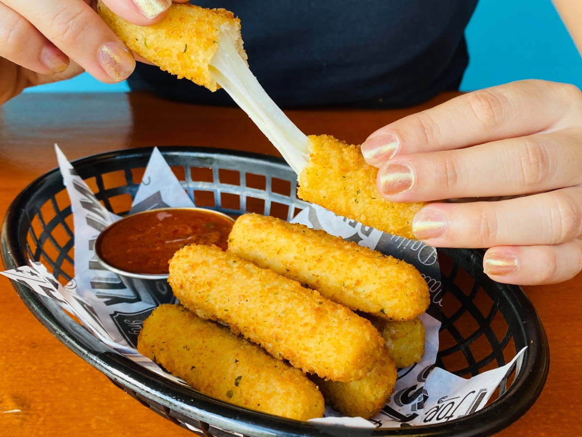 Mozzarella Sticks